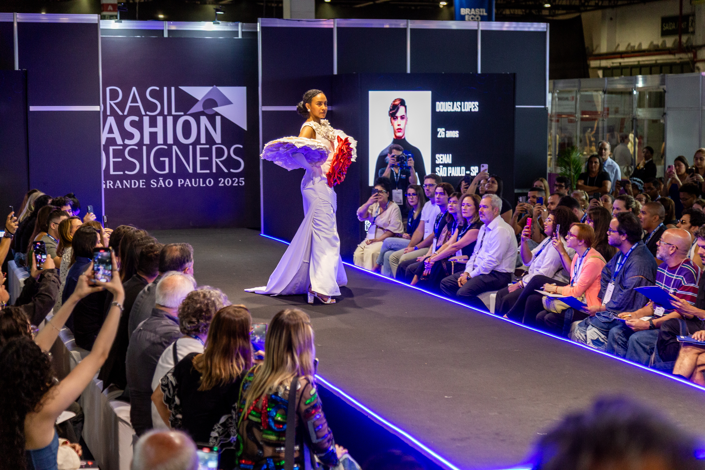 Concurso de moda destaca a inovação da indústria têxtil